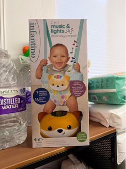 Infantino 2-in-1 Music & Lights Doorway Baby Jumper, Fox Motion-Activated Toy, Unisex 4+ Months, Multicolor New