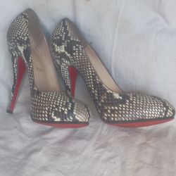 Louis Vouton Snake Skin Red Bottom Heels Size 7