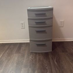 Sterilite for draw storage unit