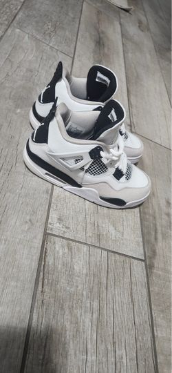 Aj White and Black Sneakers
