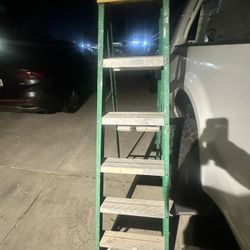 6’ Ladder 