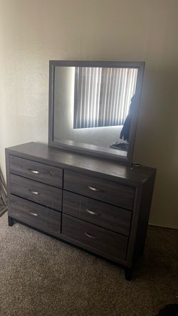 6 drawer dresser with mirror