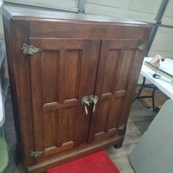 Antique Ice Box Refrigerator