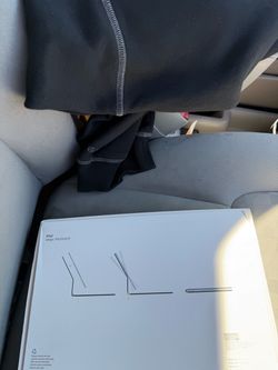 Magic Keyboard for iPad Pro 13-inch