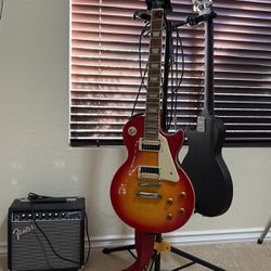 Epiphone Les Paul Standard Guitar
