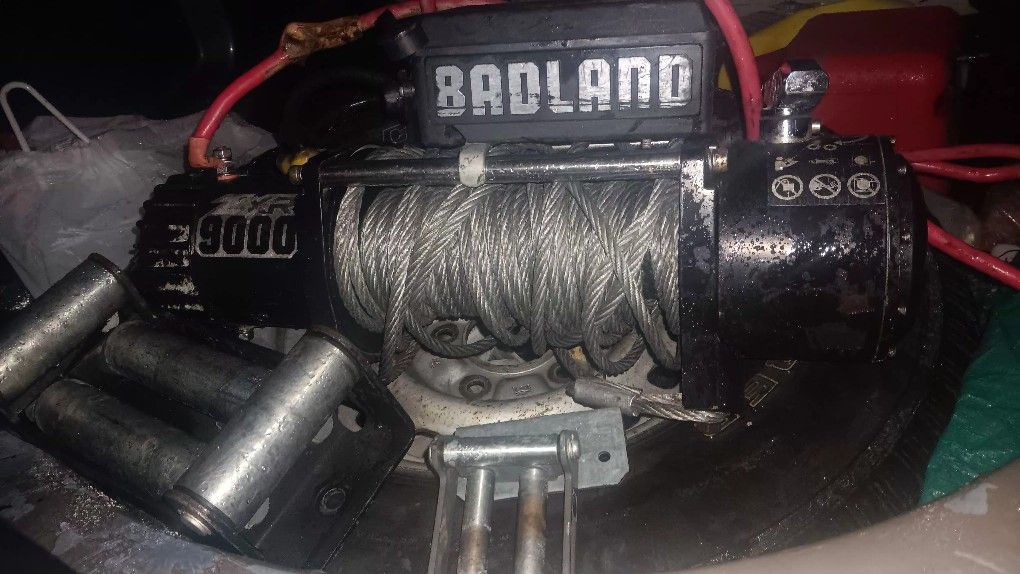 Whench 9k Electric W/Cable