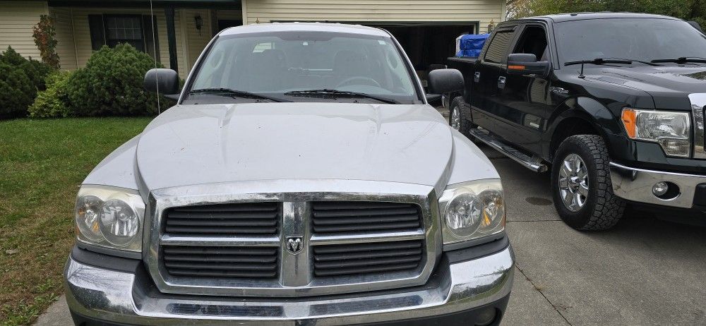 2005 Dodge Dakota