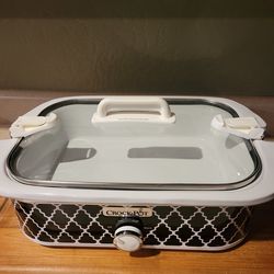 Crock-Pot® 3.5-Quart Casserole Crock Slow Cooker(Can Meet Or pick up on Thursday, Friday,  or Saturday)