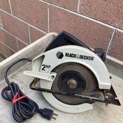 Black And Decker Saw