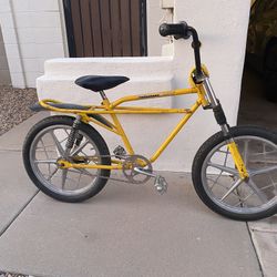 1976 Yamaha Moto Bike