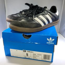 BOYS SAMBA SHOES