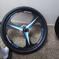 Back & Front Mountain Bike Trails Tire's And Rims Perfect Condition 