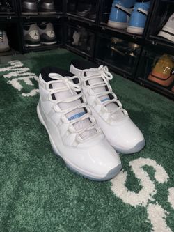 Jordan 11 Legend Blue