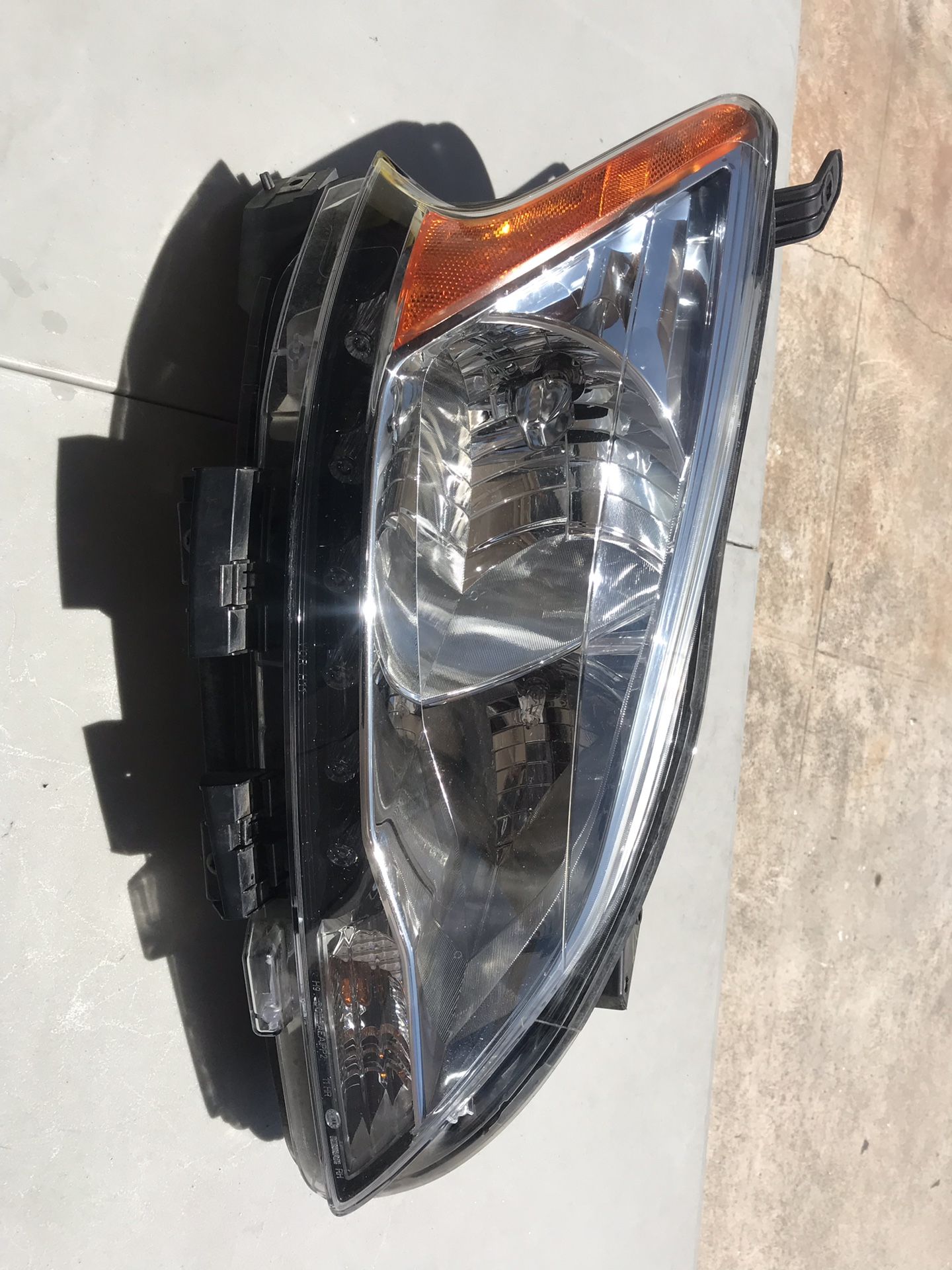 Nissan Sentra headlights