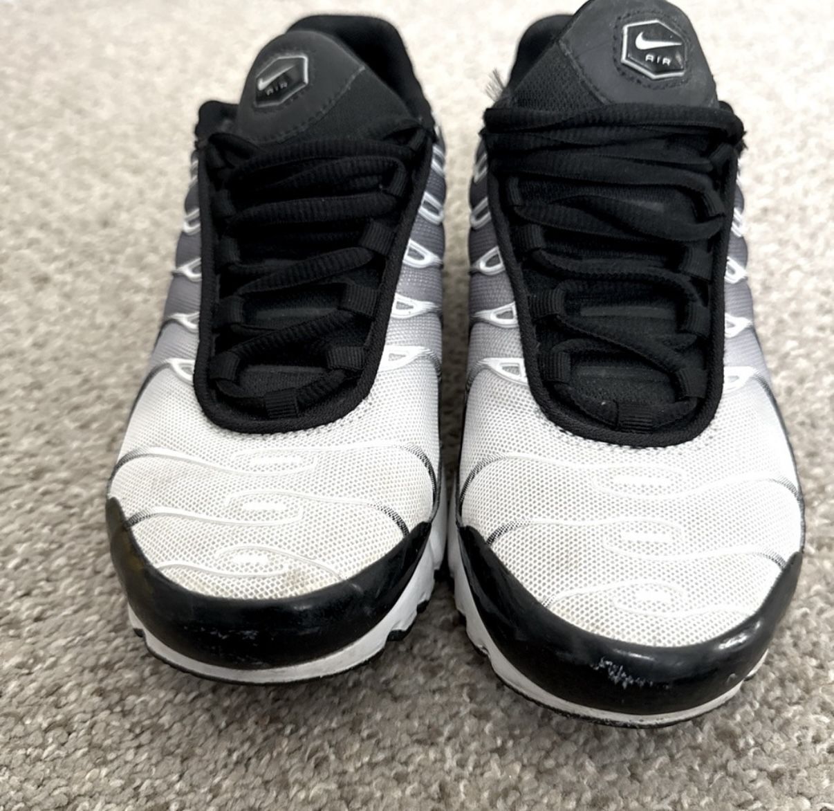 White And Black Air max Plus 5.5Y