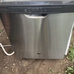 General Electric Dishwasher 