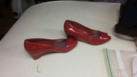 Beautiful red ladies shoes