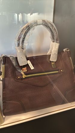 Name brand pocketbook no knock off