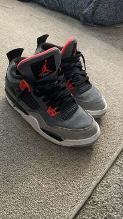 Jordan 4 Infrared