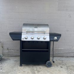 Grillmaster Gas Grill 