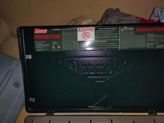 Unused Coleman 2 Burner Propane With Propane 