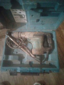  Makitta Chipping Hammer
