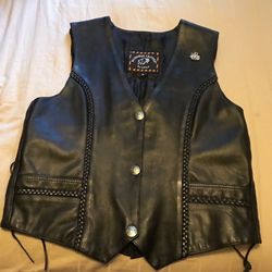 Woman’s Riding Vest