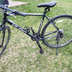 Hybrid Bike In Good Condition For Sale