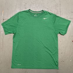 Nike Dri-Fit tshirt Mens shirt green