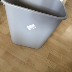 Trash Bin