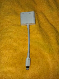 Apple IPhone to HDMI and C-port Adapter