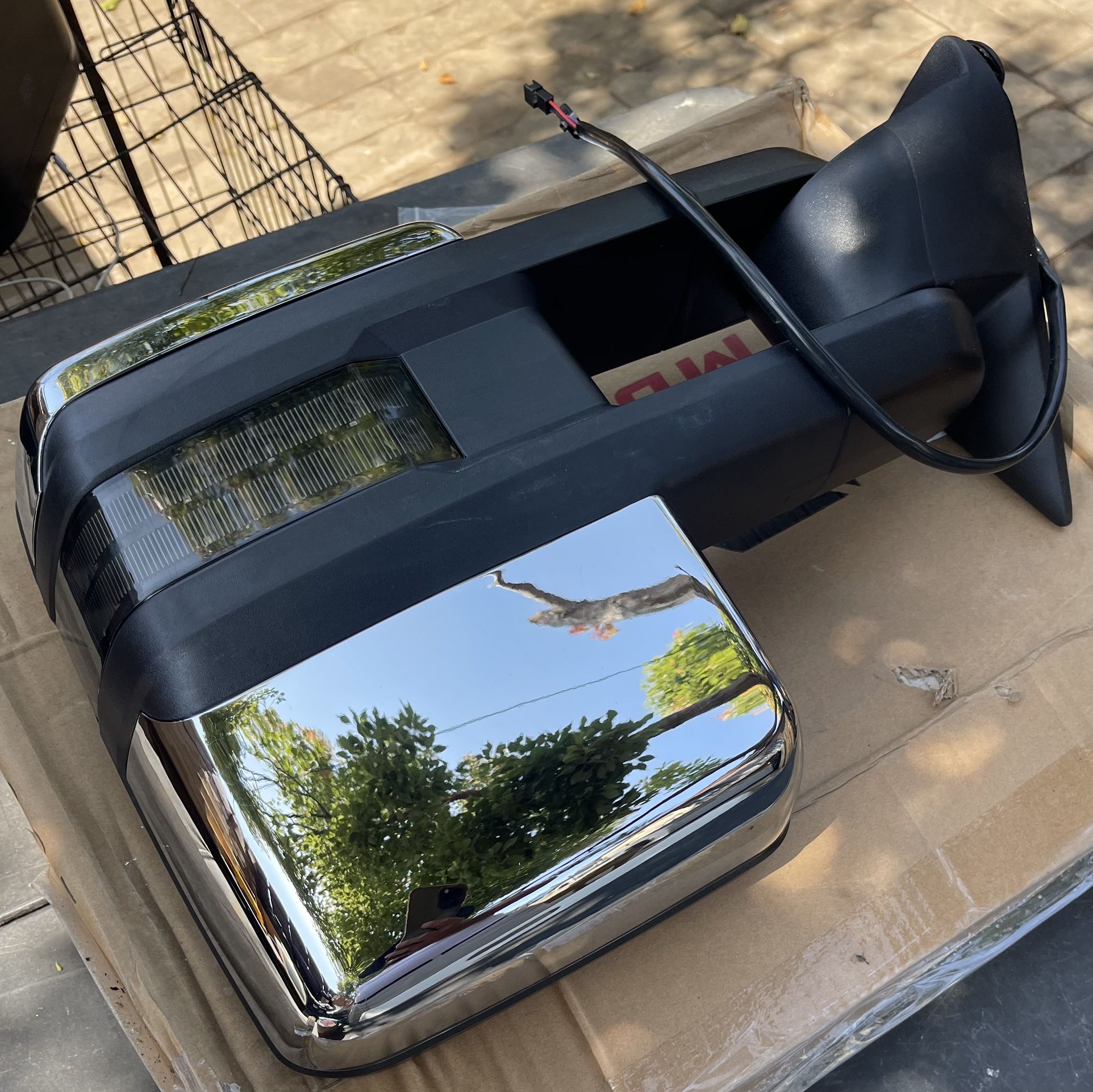 Left Chrome Mirror for Chevy / GmC C/K for 1988 to 1998