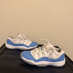 Air Jordan 11 Retro Low 'UNC' (GS) Size 6Y / 6 Men’s / 7.5 Wmn’s (528896-106) OG