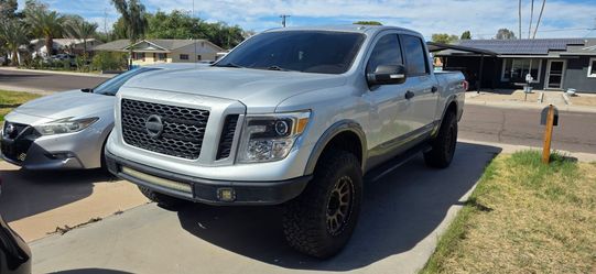 Nissan Titan