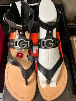 Woman’s Sandals 9