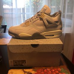 Jordan Retro 4 Photon Dust Size 11-12 And 13