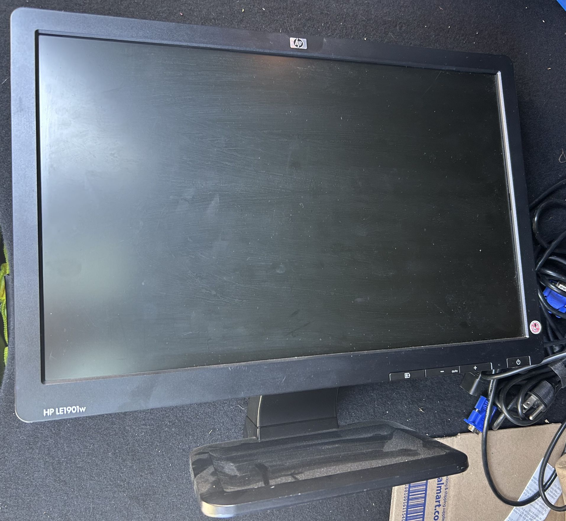HP LE1901W 19" Widescreen LCD Computer Monitor 1440x900