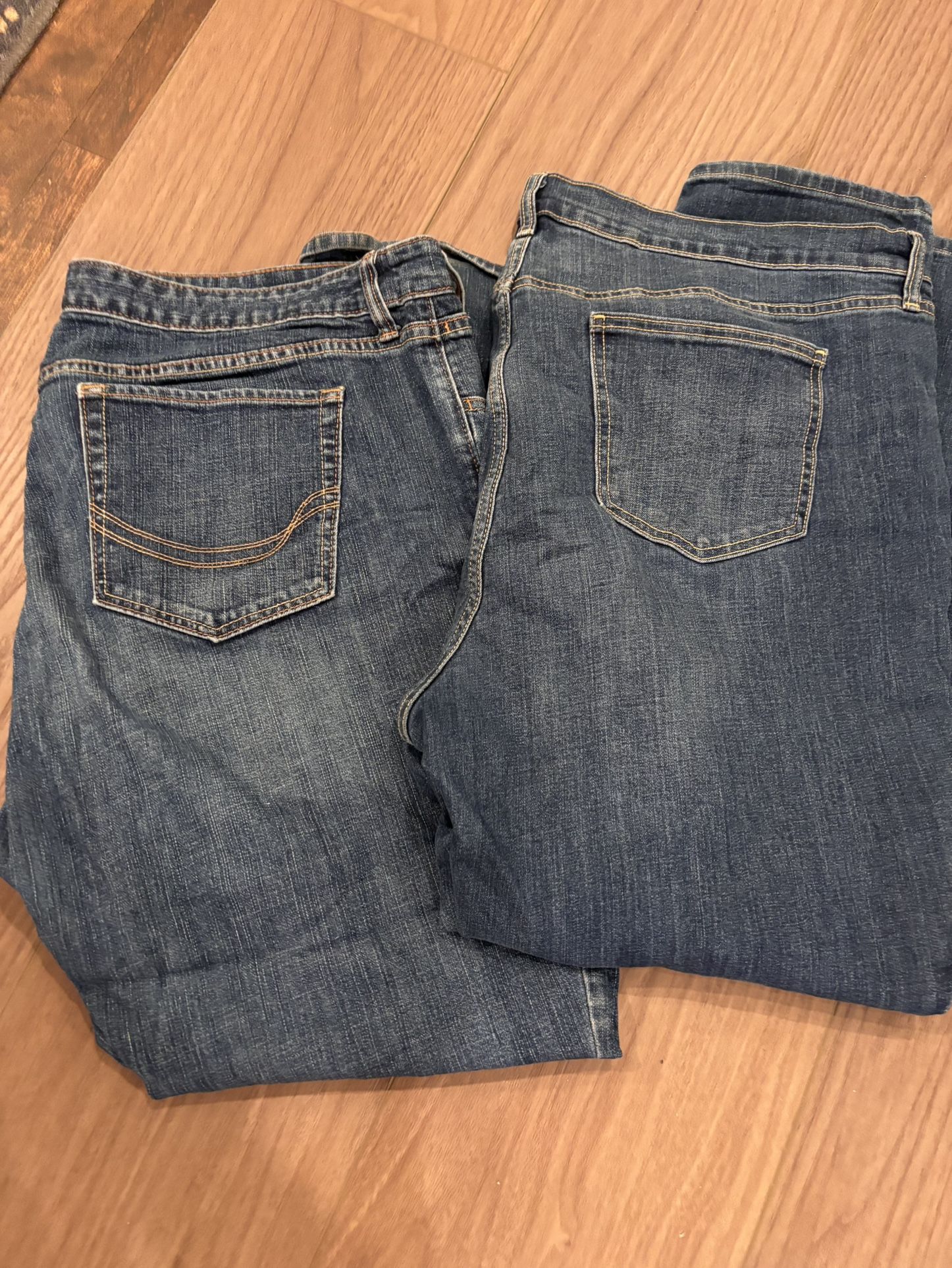 Women’s jeans size 20 $5 each. Located in Murray cash/Venmo. Fcfs or hold with Venmo