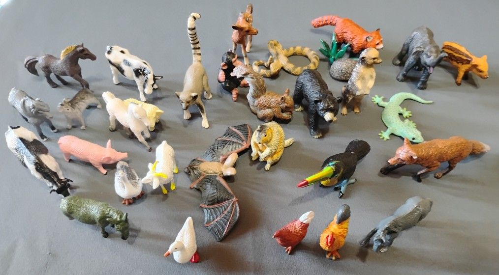 Small Animal figures lot New !!