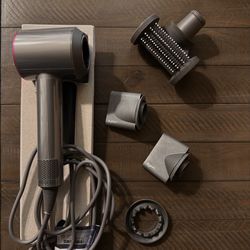 New Dyson Supersonic HD07