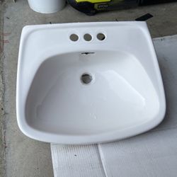 Bathroom Pedestal Sink