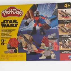 Play-doh starwars mandalorian and grogu