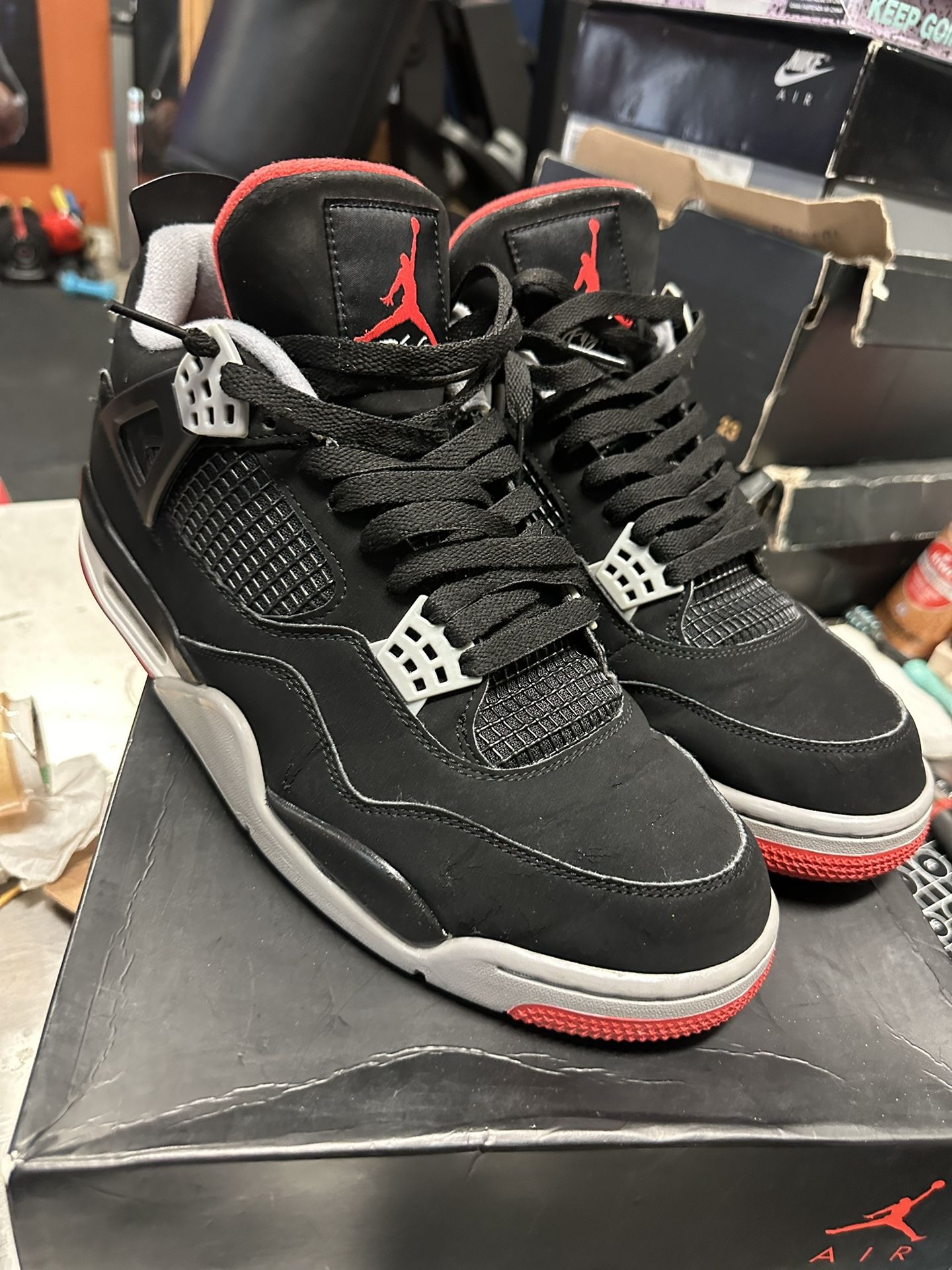 Jordan 4 BREDS