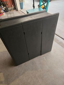 Storage table