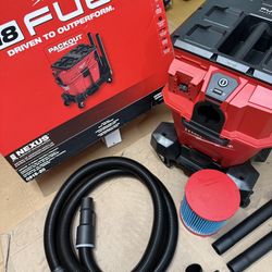 Milwaukee M18 FUEL NEXUS 6 Gallon Wet/Dry Vacuum with PACKOUT Compatibility  