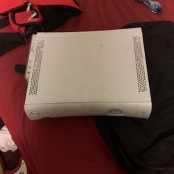 Xbox 360  Plain No Remotes No Cables Just Console Msg Offers