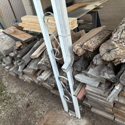 Free Fire Wood And Wood Rack 