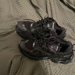 Balenciaga runner