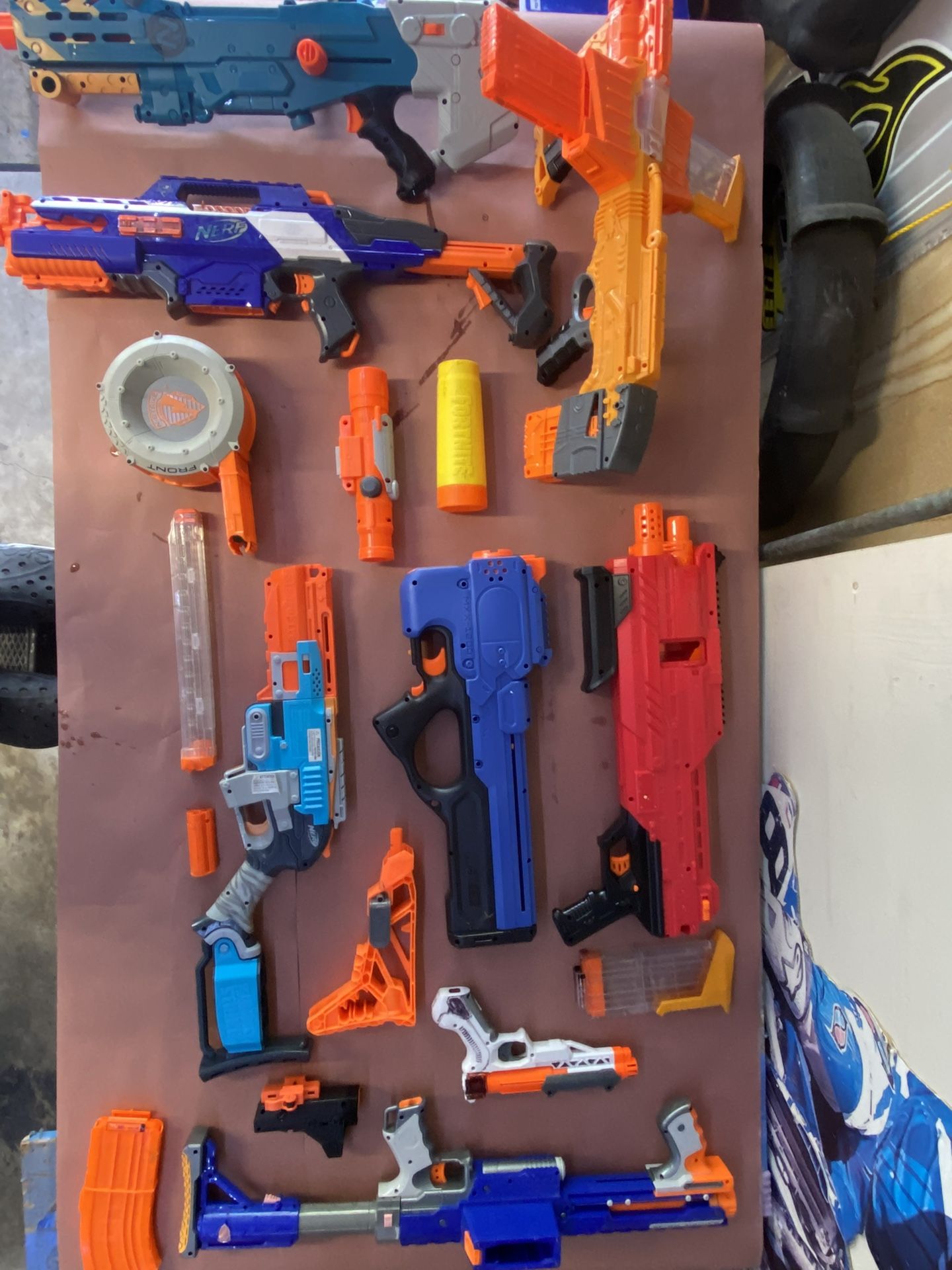 Nerf Guns & Accessories