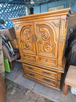 Thomasville Wood Armoire with Carved Doors and Drawers